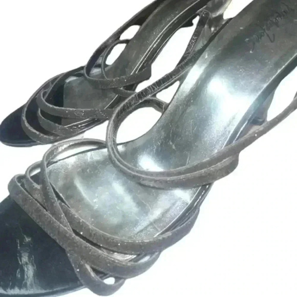 Jacqueline Ferrar Sliver Strappy Sandals - Picture 6 of 9